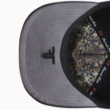 Cargar imagen en el visor de la galería, FERRETI HATS PREMIUM FT118 – The Bull
